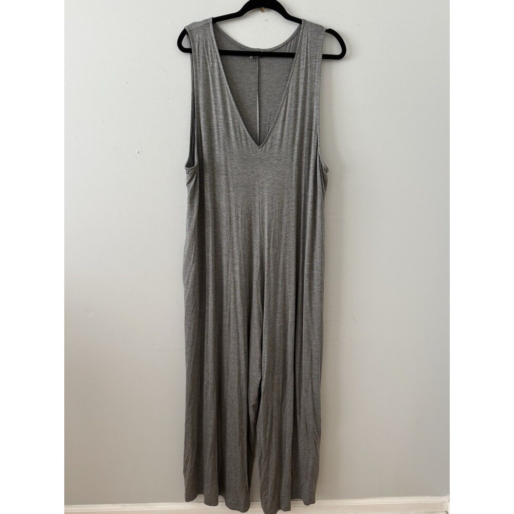 Elloh Women's Gray Wide Leg Sleeveless Jumper Size Medium